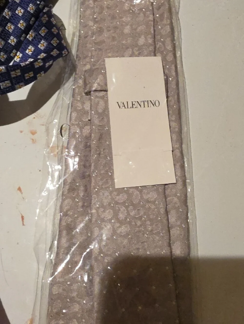 Valentino light grey